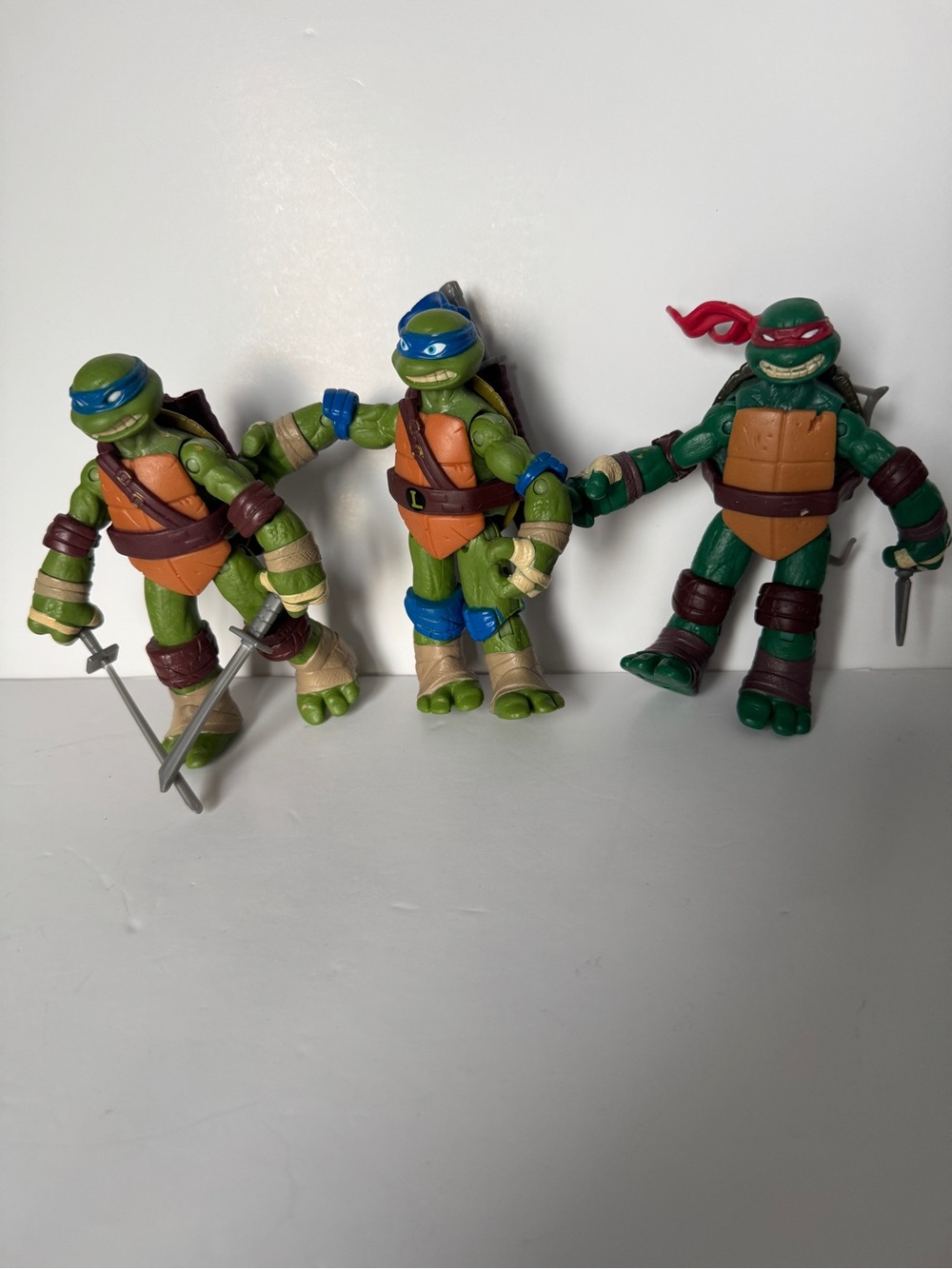 Teenage Mutant Ninja Turtles-Inspired Action Figure Set - Green, Blue, Red